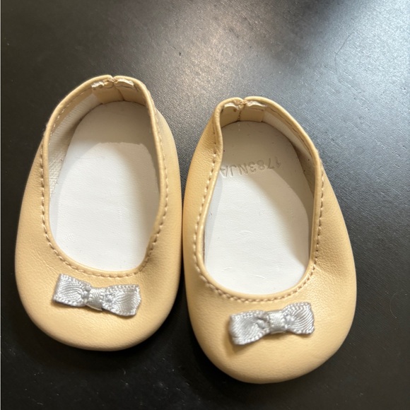 Hard to find American Girl holiday dress set- doll dress and child size 12 dress - Picture 9 of 9